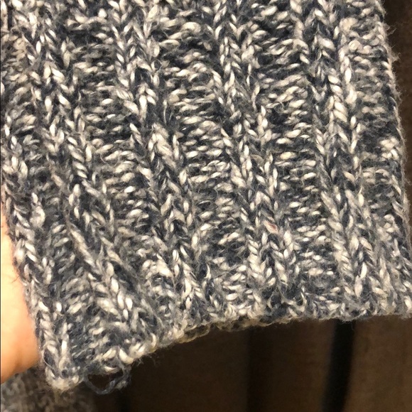 Cardigan - Picture 4 of 5